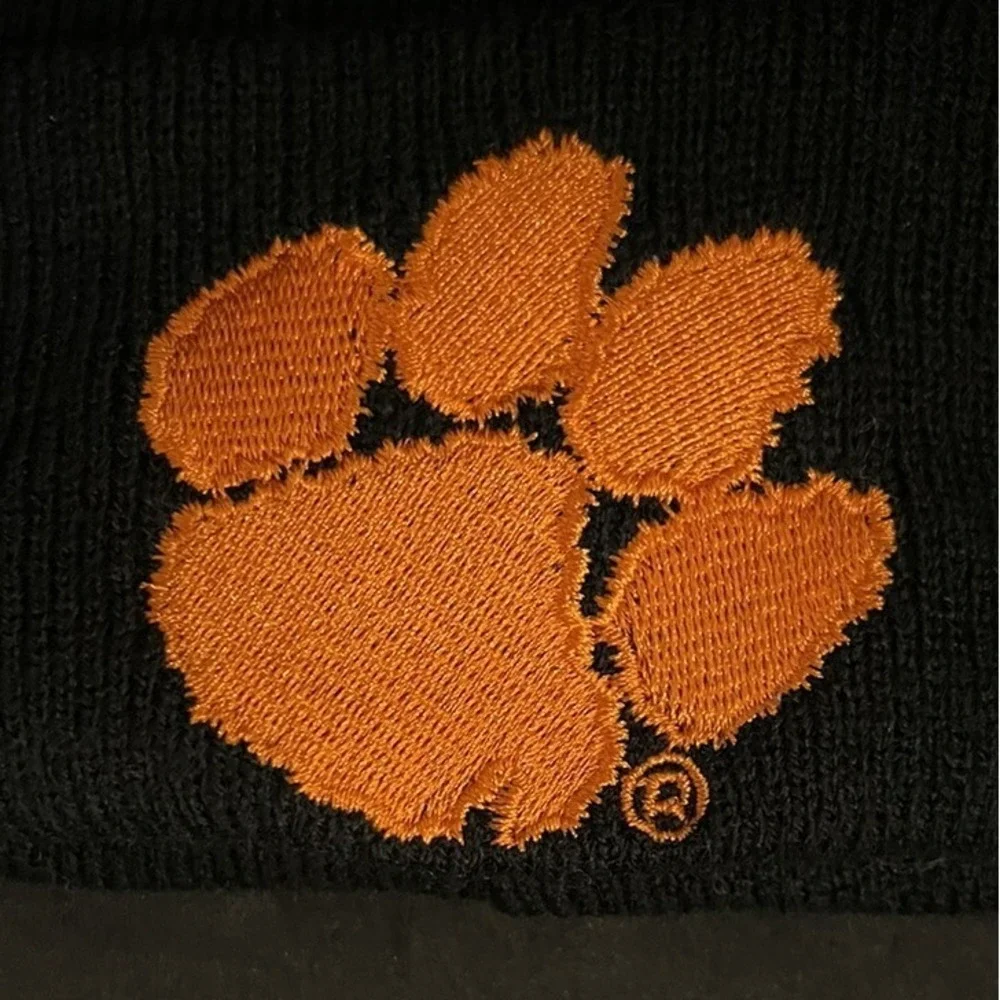NCAA CLEMSON TIGERS BEANIE STOCKING CAP‎ LIGHT'EM UP LED BLACK ACRYLIC NWT